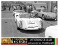 184 Porsche 910-6 U.Maglioli - U.Schutz d - Box Prove (3)